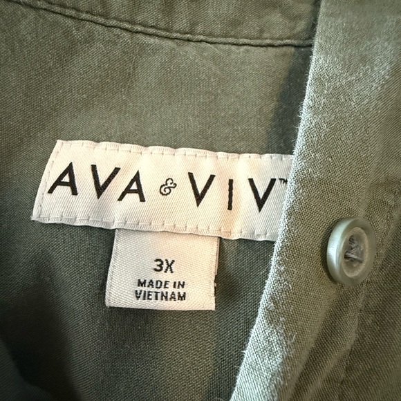 Ava & Viv Olive Button-Down Shirt - Picture 4 of 8